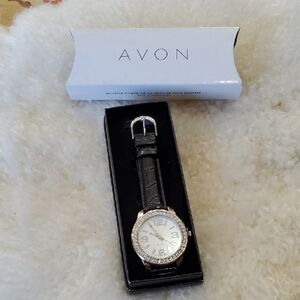Avon APRIL BIRTHDAY Black and White Classic Watch NWT